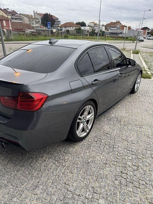Usado BMW 318 150 HP (110 kW) 2015 Sedan