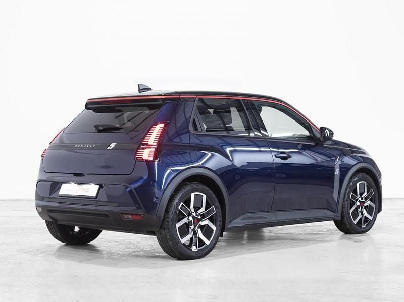 Usado Renault 5 E-Tech 110 kW (150 HP) 2025 Azul