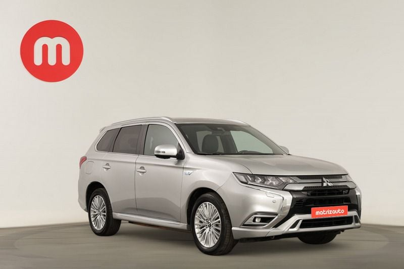 Usado 2020 Mitsubishi Outlander Instyle SUV | € 24.499 (Preço elevado) - Imagem 1/4
