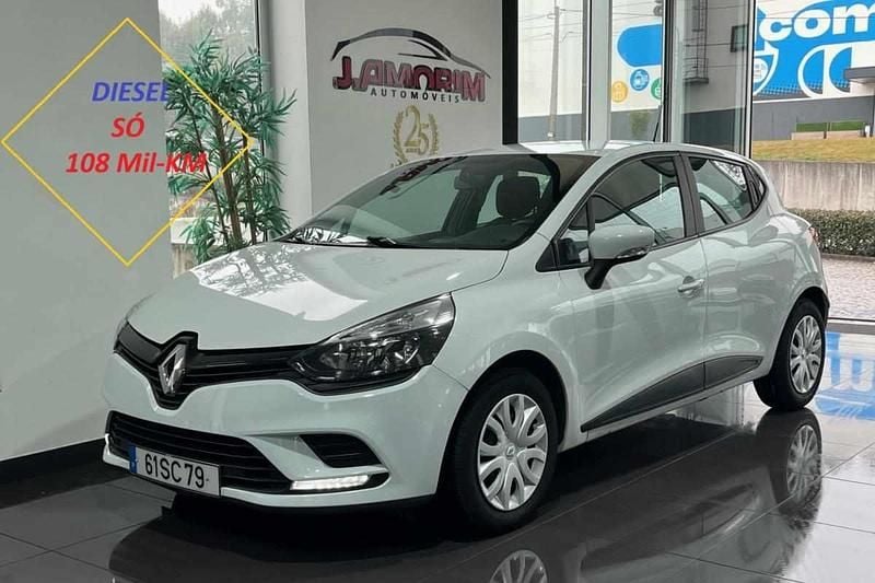 Usado Renault Clio IV Komfort 75 HP (55 kW) 2016 Branco