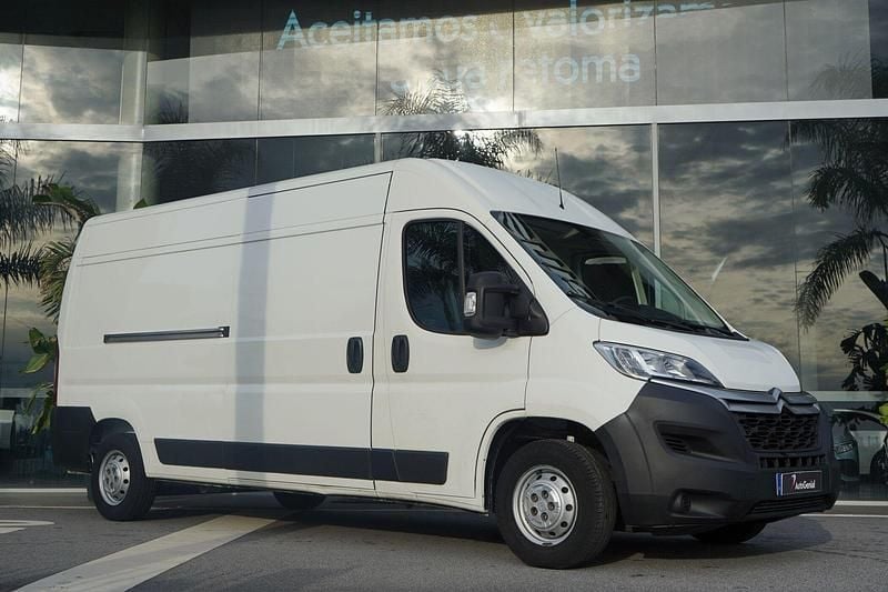 Branco Usado 2021 Citroën Jumper Monovolume | € 22.490 (Bom preço) - Imagem 1/4