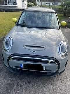 Cinzento Usado 2022 Mini Cooper SE Hatch Citadino | € 23.500 (Preço elevado) - Imagem 1/1
