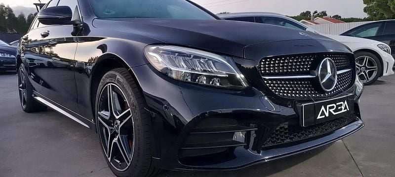 Usado Mercedes C300e AMG 313 HP (230 kW) 2021 Preto Carrinha