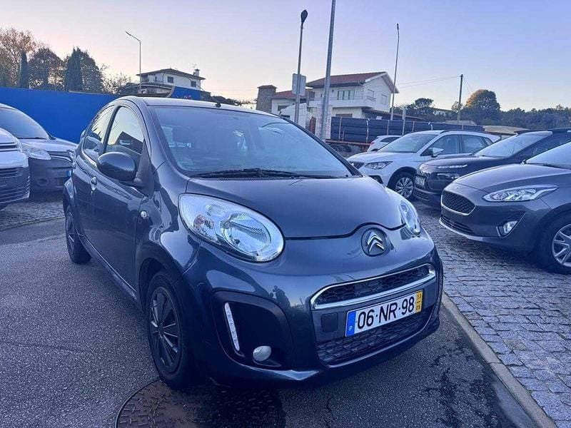 Cinzento Usado 2013 Citroën C1 Citadino | € 5.980 (Super Preço) - Imagem 1/4