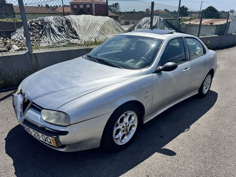 Usado 2000 Alfa Romeo 156 Sedan | € 1.000 - Imagem 1/4