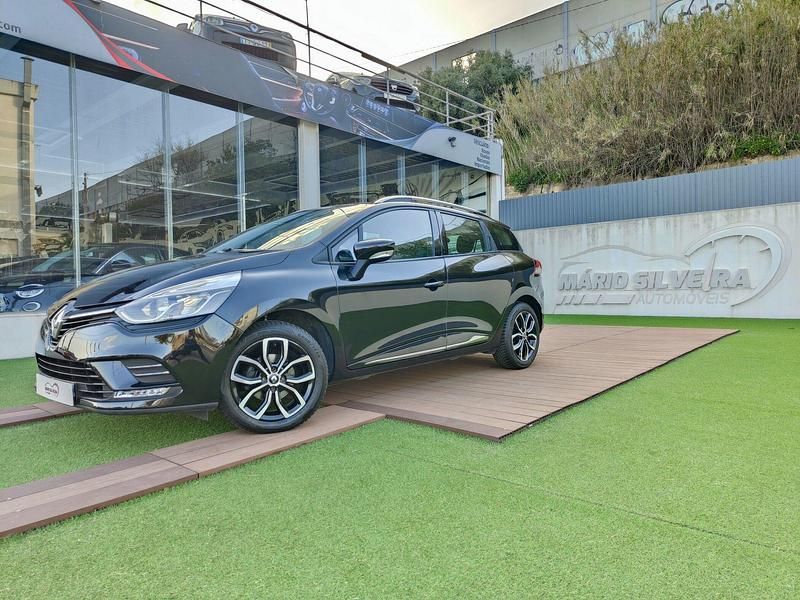 Usado Renault Clio GrandTour LIMITED 90 HP (66 kW) 2018 Preto Carrinha