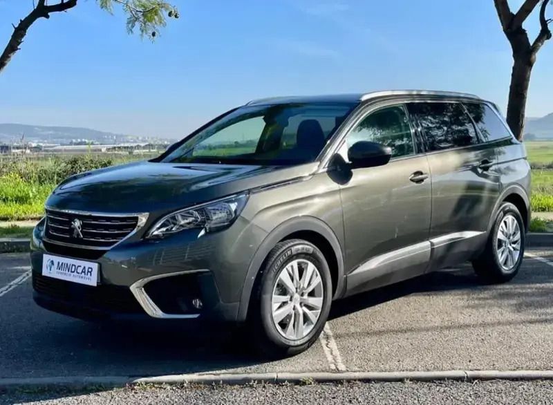 Cinza Usado 2019 Peugeot 5008 Active Monovolume | € 20.980 (Caro) - Imagem 1/4