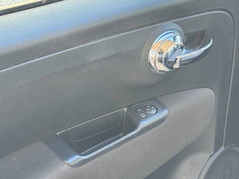 Usado Fiat 500C 69 HP (50 kW) 2019 Azul Cabrios