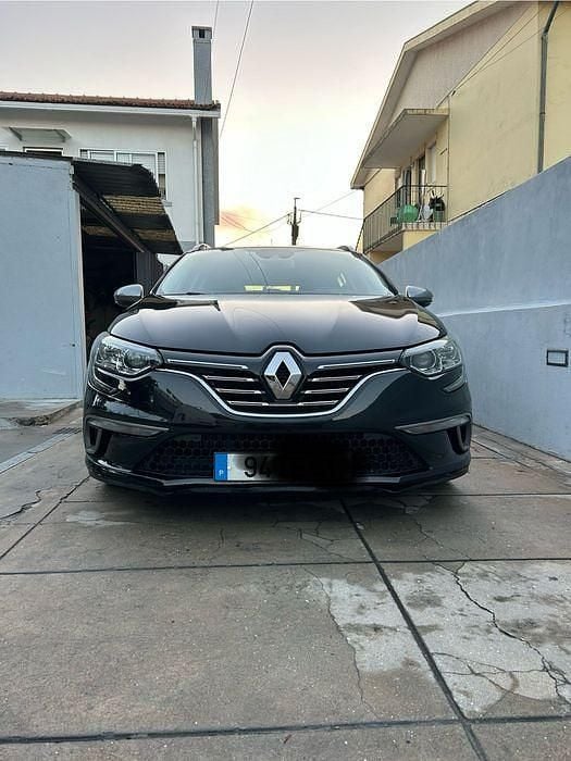 Usado 2017 Renault Mégane GT Line GT-Line Sedan | € 14.500 (Preço justo) - Imagem 1/4