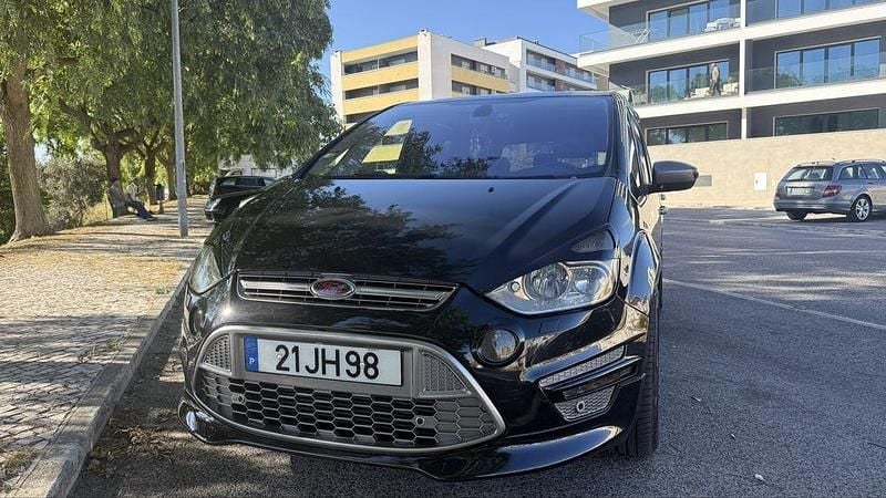 Usado 2010 Ford S-MAX S Monovolume | € 10.500 (Preço justo) - Imagem 1/4