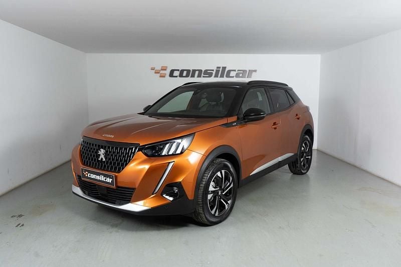 Usado Peugeot 2008 GT 130 HP (95 kW) 2021 Laranja SUV