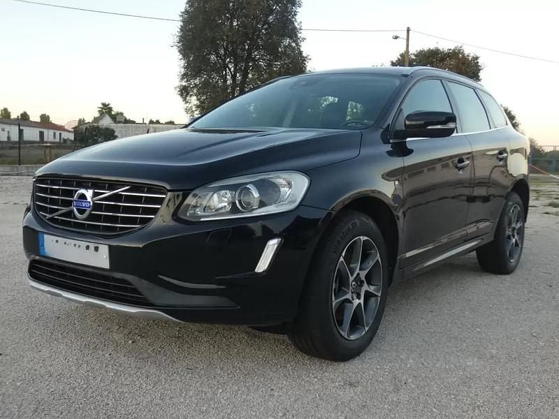 Preto Usado 2015 Volvo XC60 SUV | € 18.750 (Preço justo) - Imagem 1/4