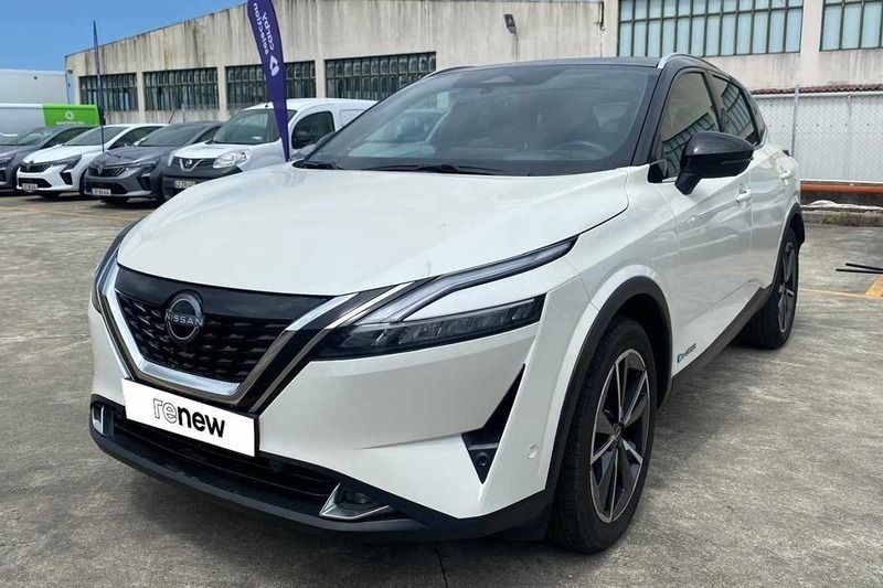 Branco Usado 2023 Nissan Qashqai Tekna SUV | € 35.490 (Preço elevado) - Imagem 1/4