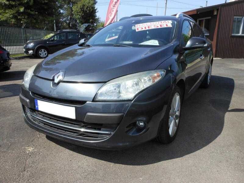 Cinza Usado 2011 Renault Mégane GrandTour Dynamique Carrinha | € 8.900 (Preço elevado) - Imagem 1/4