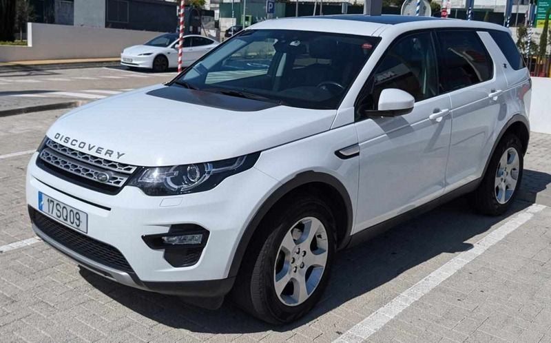 Branco Usado 2017 Land Rover Discovery Sport SUV | € 19.950 (Preço justo) - Imagem 1/2