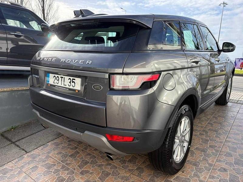 Usado Land Rover Range Rover evoque 150 HP (110 kW) 2017 Cinzento