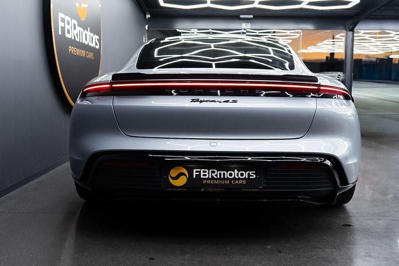 Usado Porsche Taycan 4S 389 kW (530 HP) 2020 Cinza Sedan