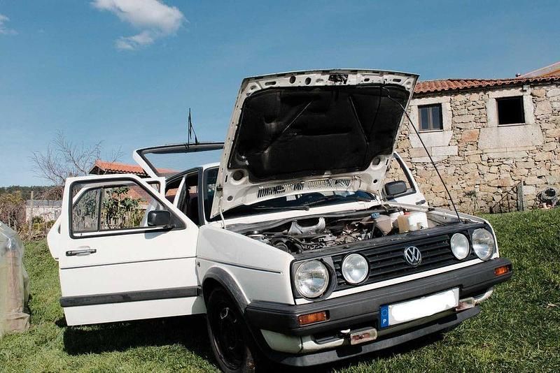 Usado VW Golf II 70 HP (51 kW) 1988 Citadino