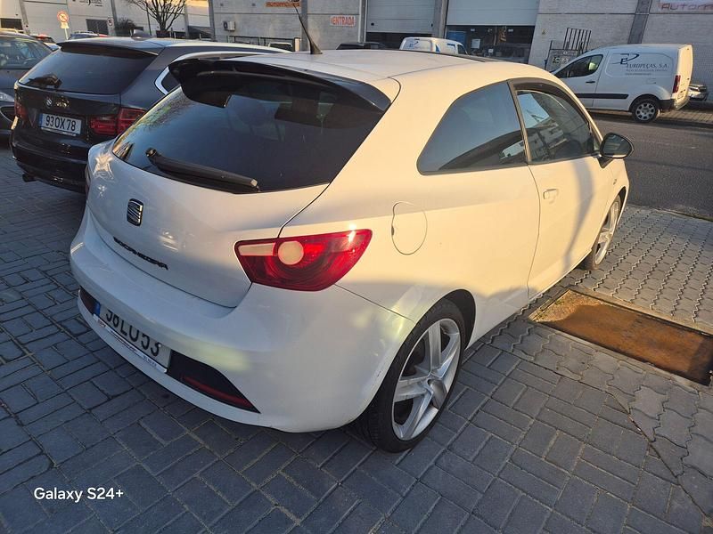 Usado Seat Ibiza FR 143 HP (105 kW) 2011 Branco Citadino