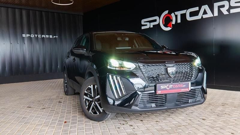 Preto Usado 2024 Peugeot 2008 Active SUV | € 19.990 (Bom preço) - Imagem 1/4