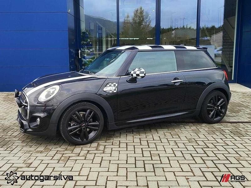 Preto Usado 2018 Mini Cooper Citadino | € 21.900 (Caro) - Imagem 1/4