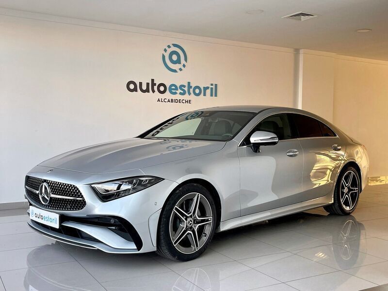 Cinza prata Usado 2022 Mercedes CLS220 AMG line Sedan | € 59.950 - Imagem 1/4