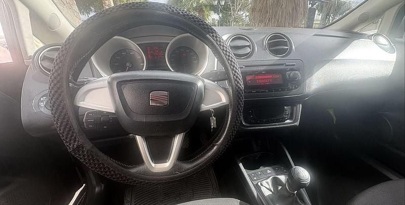 Usado Seat Ibiza 75 HP (55 kW) 2008