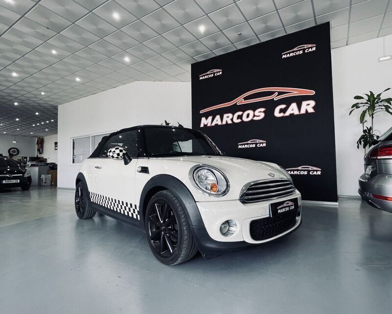 Bege Usado 2011 Mini Cooper D Cabriolet Cabrios | € 13.700 - Imagem 1/4