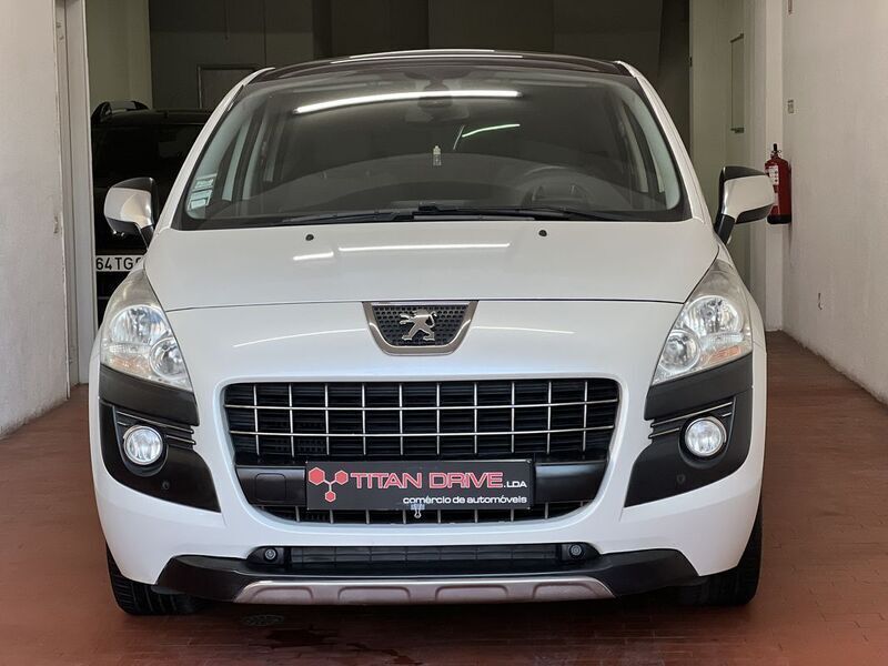 Usado Peugeot 3008 Allure 115 HP (84 kW) 2013 Branco SUV