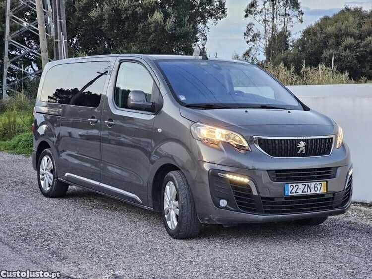 Cinza Usado 2019 Peugeot Traveller Monovolume | € 34.990 (Caro) - Imagem 1/1