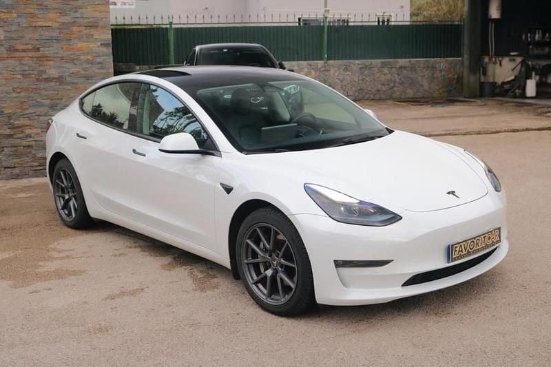 Usado Tesla Model 3 366 kW (498 HP) 2022 Branco Sedan