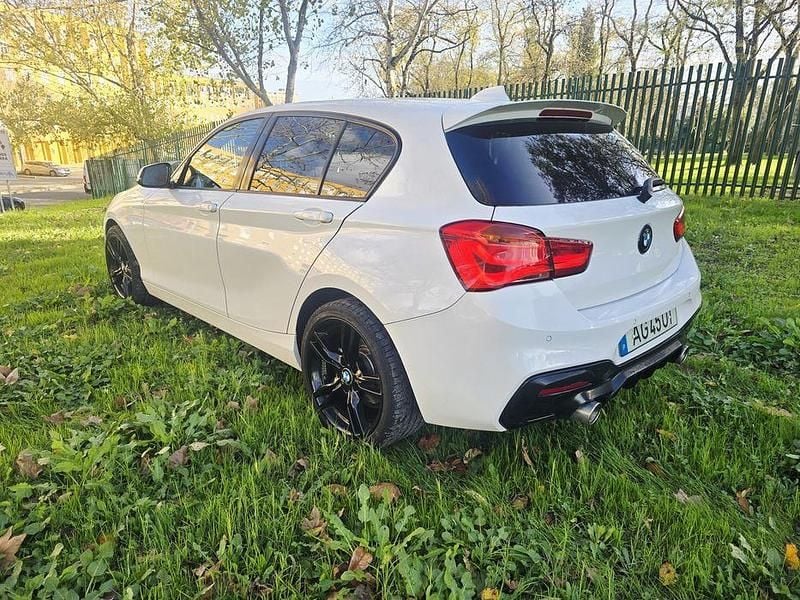 Usado 2017 BMW 118 Sport Line Citadino | € 15.500 (Preço justo) - Imagem 1/4