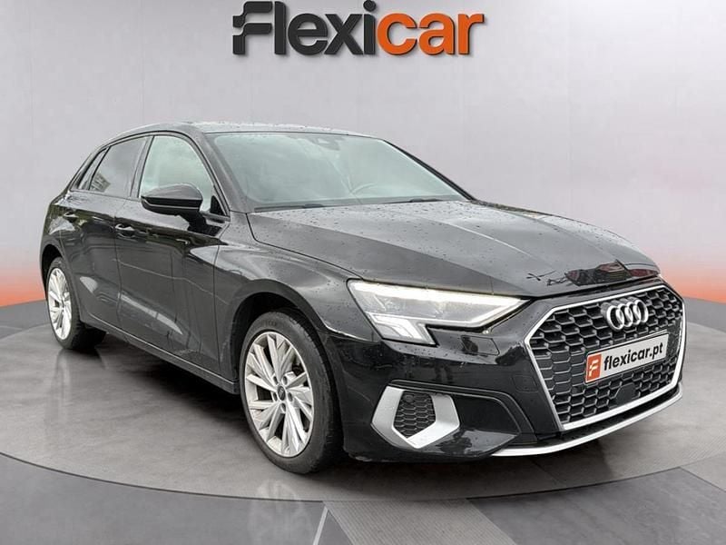 Preto Usado 2022 Audi A3 Sportback e-tron Citadino | € 27.490 (Preço justo) - Imagem 1/4
