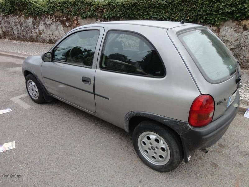 Sold Opel Corsa 1.2 Barato 96 Carros usados para venda AutoUncle
