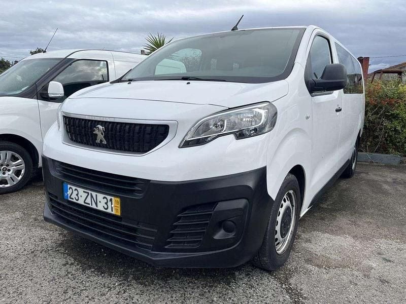 Branco Usado 2019 Peugeot Traveller Business-Line Monovolume | € 21.000 (Preço justo) - Imagem 1/4