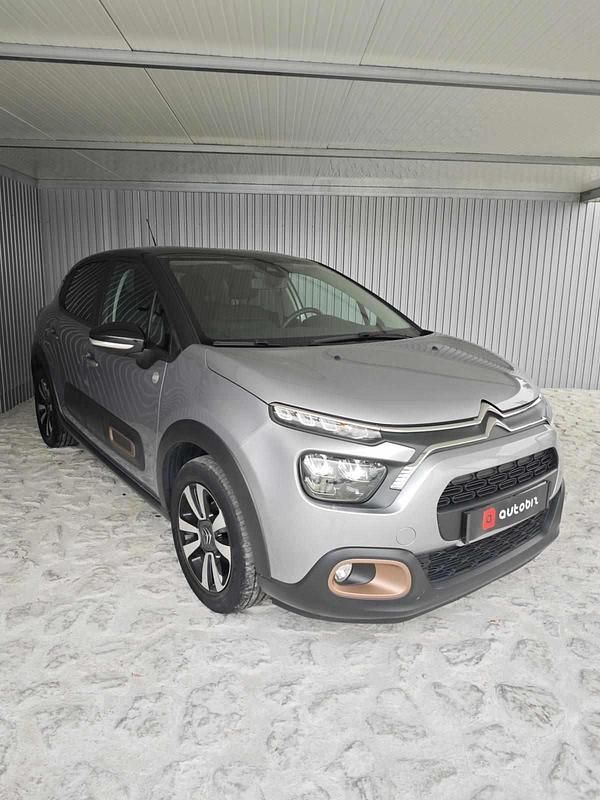 Usado Citroën C3 83 HP (61 kW) 2022 Cinzento Citadino
