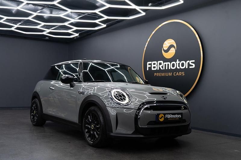 Cinza Usado 2022 Mini Cooper SE Citadino | € 22.990 (Preço justo) - Imagem 1/4