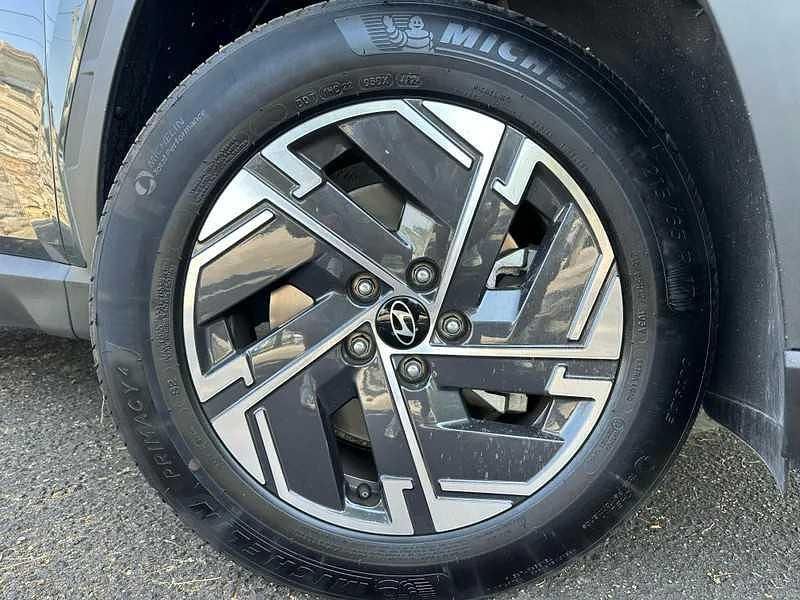 Usado Hyundai Tucson 230 HP (169 kW) 2025 Cinza SUV