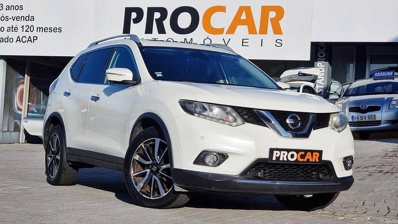 Branco Usado 2015 Nissan X-Trail 360º SUV | € 12.950 (Preço justo) - Imagem 1/4
