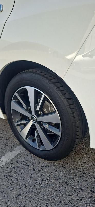 Usado Nissan Leaf Tekna 110 kW (150 HP) 2018 Branco Citadino