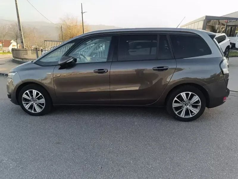 Castanho Usado 2016 Citroën C4 Picasso Monovolume | € 13.500 (Preço elevado) - Imagem 1/4