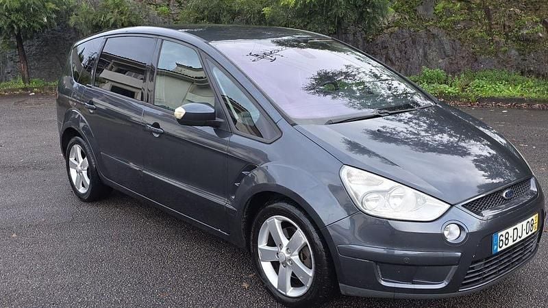 Usado Ford S-MAX S 120 HP (88 kW) 2007 Monovolume