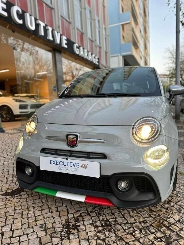 Cinzento Usado 2017 Abarth 595 Turismo Citadino | € 18.500 (Preço justo) - Imagem 1/4