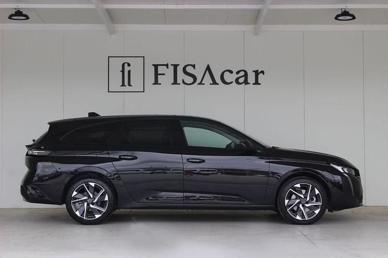 Usado Peugeot 308 Allure 130 HP (95 kW) 2024 Preto Carrinha