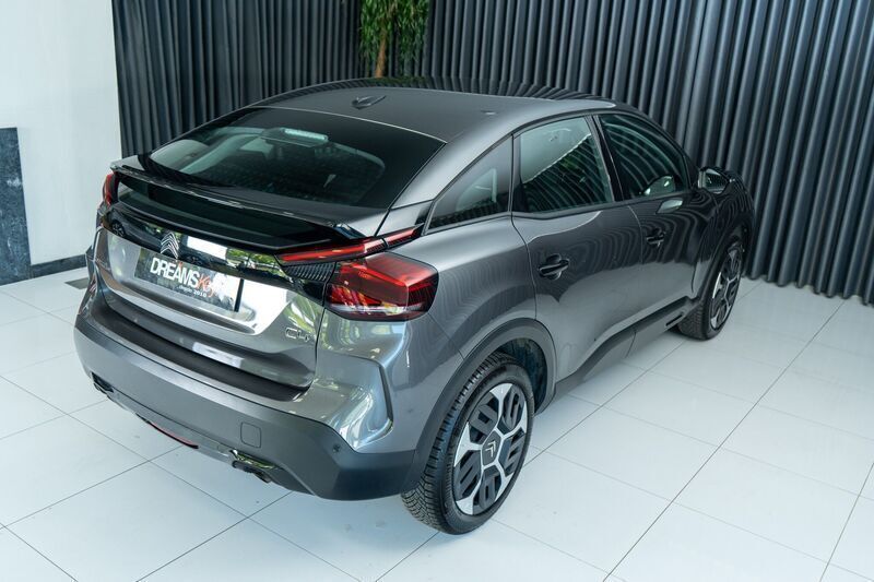 Usado Citroën C4 PureTech 130 HP (95 kW) 2021 Cinzento