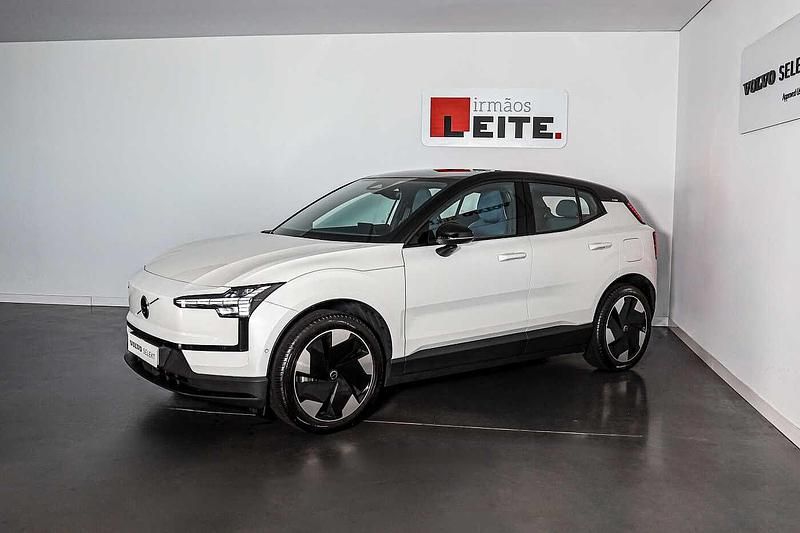 Branco Usado 2024 Volvo EX30 SUV | € 43.900 (Caro) - Imagem 1/4