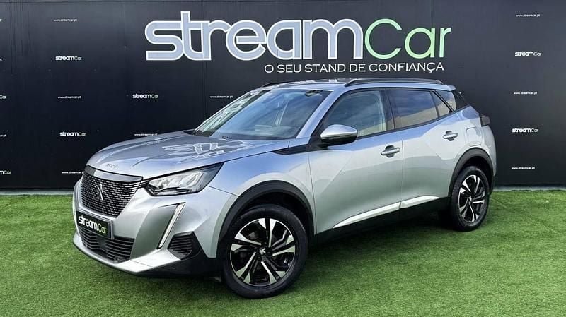 Cinza Usado 2020 Peugeot 2008 Allure SUV | € 16.900 (Preço justo) - Imagem 1/4
