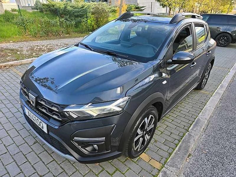 Cinzento Usado 2021 Dacia Sandero Citadino | € 14.500 (Preço justo) - Imagem 1/4