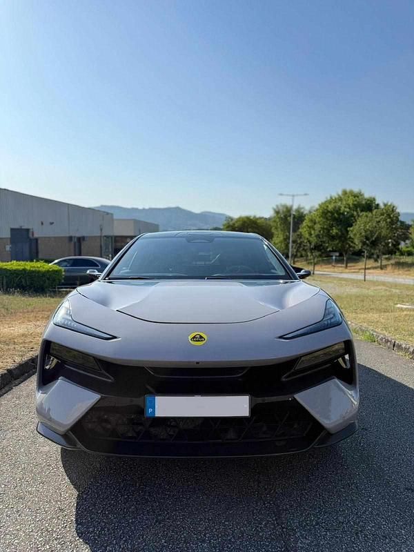 Outra Usado 2023 Lotus Eletre SUV | € 103.990 - Imagem 1/4