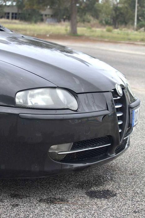 Usado 2004 Alfa Romeo 147 Citadino | € 3.000 - Imagem 1/4